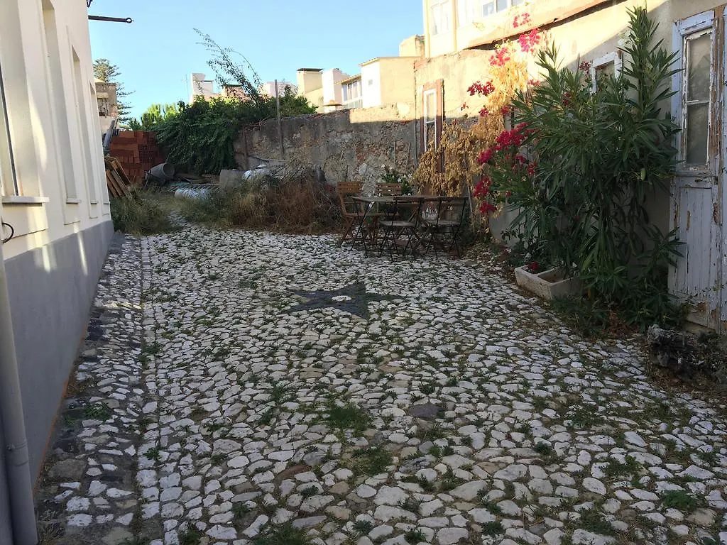 The Back Yard Nest Apartment Lisbon 0*,