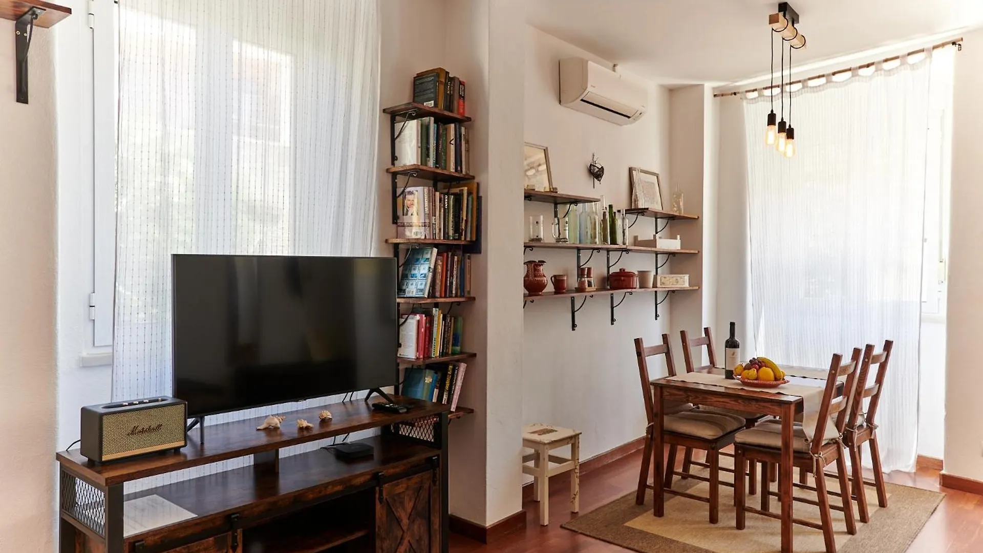 The Back Yard Nest Apartment Lisbon