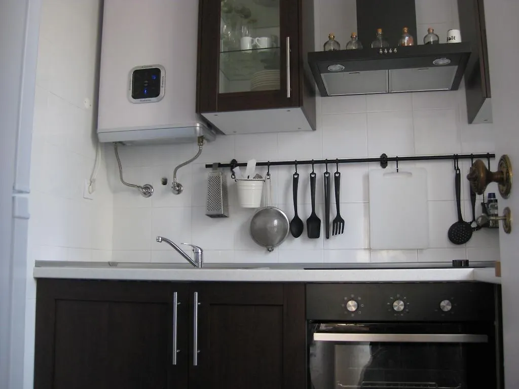 The Back Yard Nest Apartment Lisbon